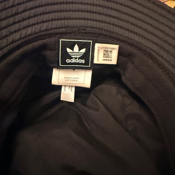 Adidas Originals Black Trefoil Bucket Hat - Picture 5 of 5